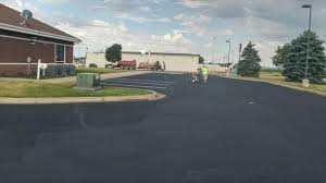 Best Driveway Crack Filling  in Bellaire, OH